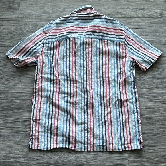 Gap Striped Button Up Short Sleeve Size Medium - Picture 5 of 5